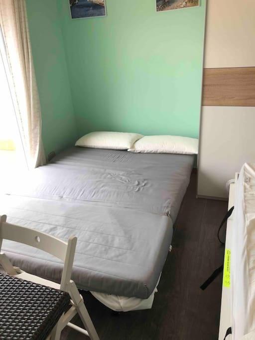 Calella Studio Luaran gambar