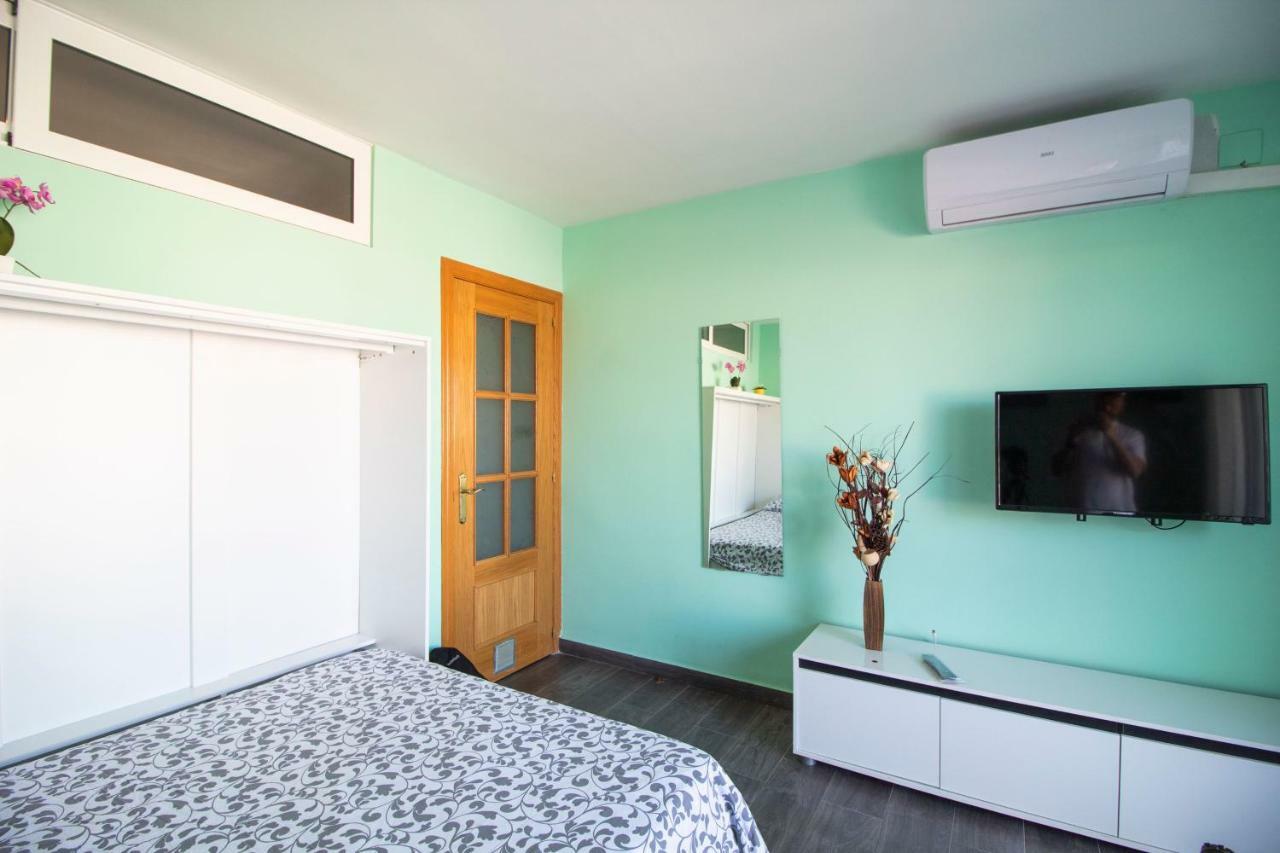 Calella Studio Luaran gambar